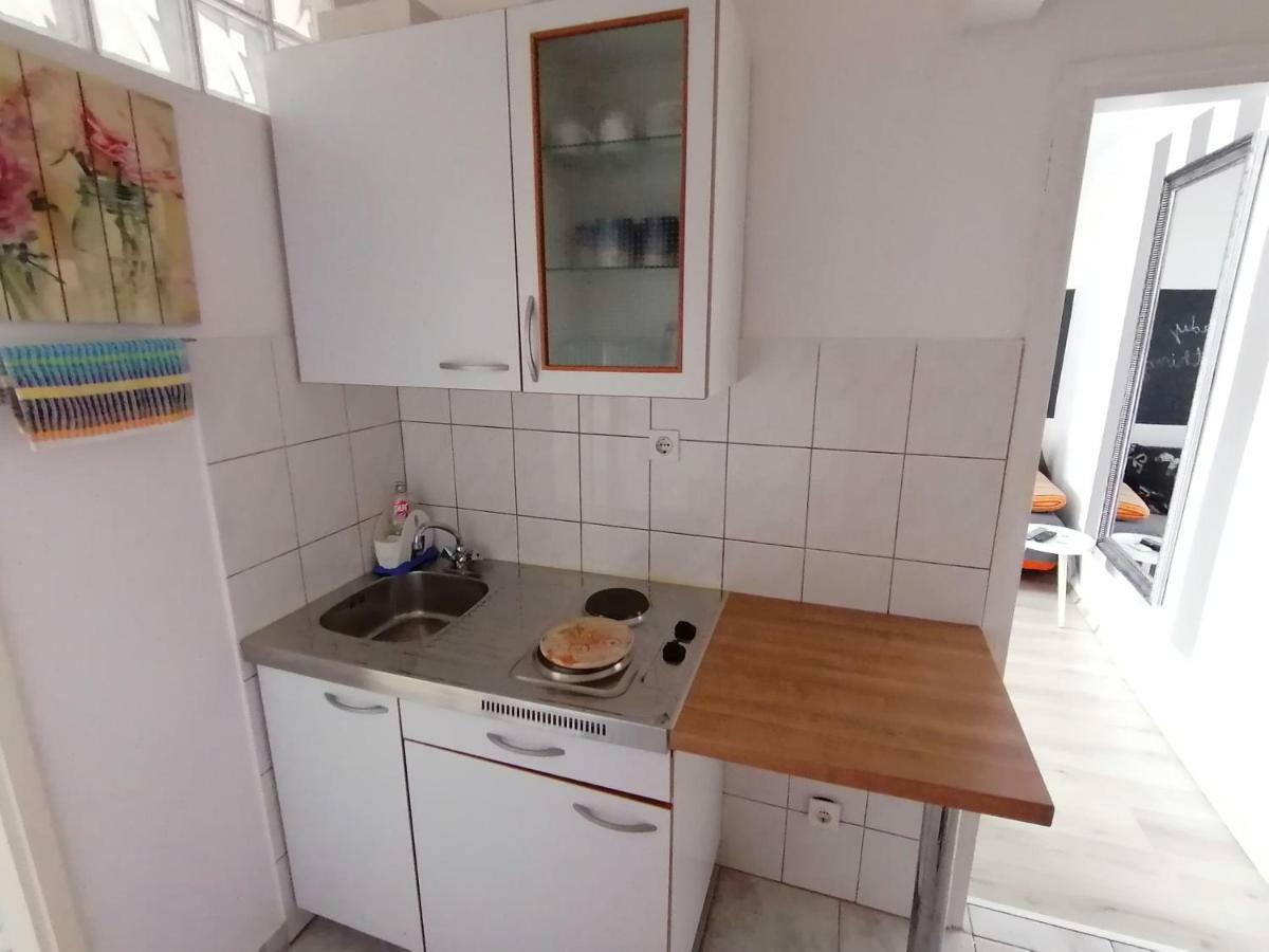 Apartments Bernarda, يزيرا المظهر الخارجي الصورة